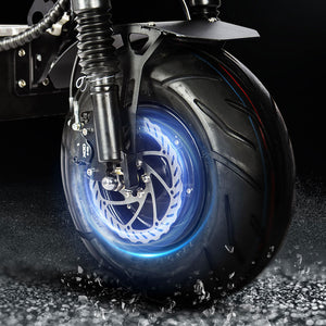 Front-Wheel-of-NeroCycle-Z5-8000W-Dual-Motor-Electric-Scooter-with-Seat