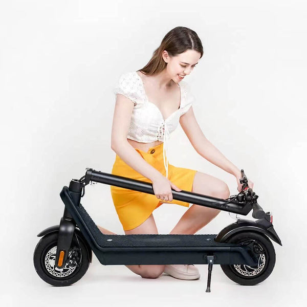 Teewing X9 Foldable Electric Scooter with 15Ah portable battery 03